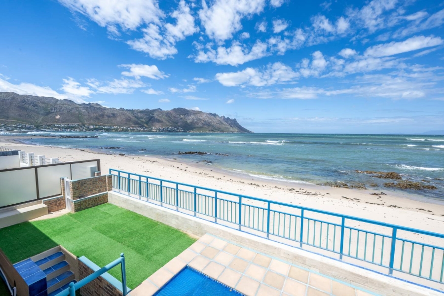 4 Bedroom Property for Sale in Gordons Bay Western Cape